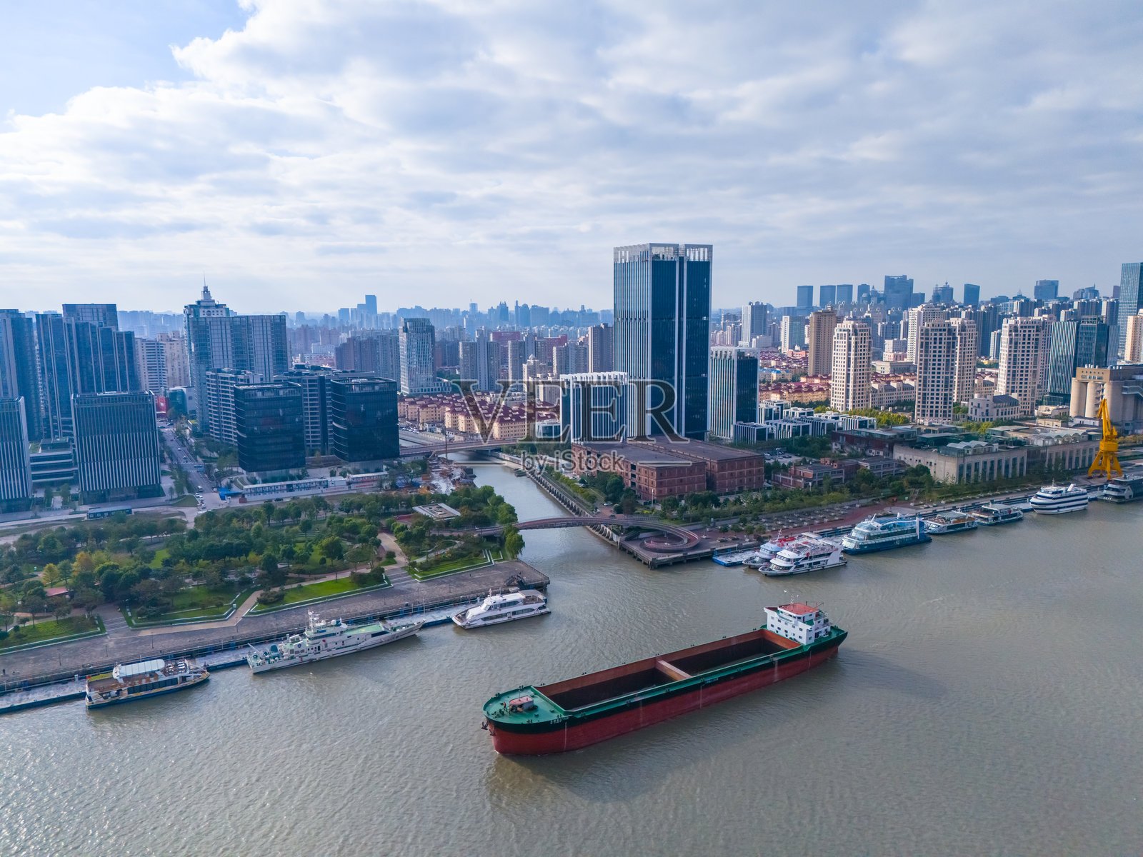 早晨的上海鸟瞰图照片摄影图片