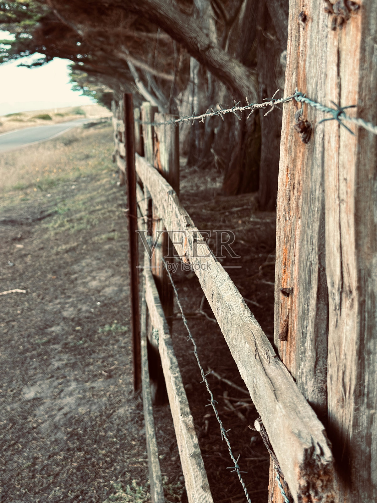 乡村风格的围栏柱照片摄影图片