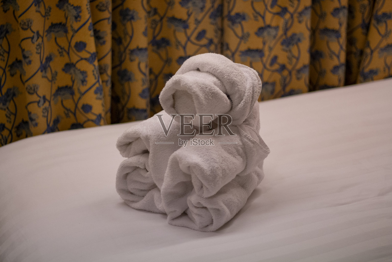 邮轮上的毛巾熊照片摄影图片