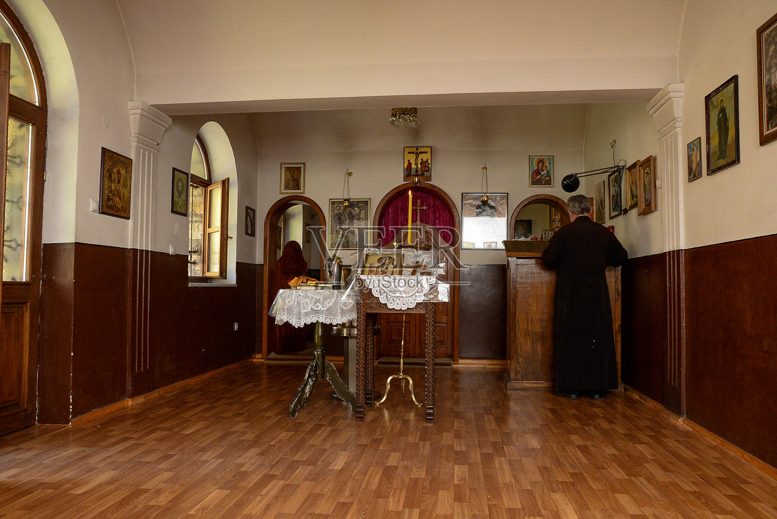 拉科维察修道院的内部照片摄影图片