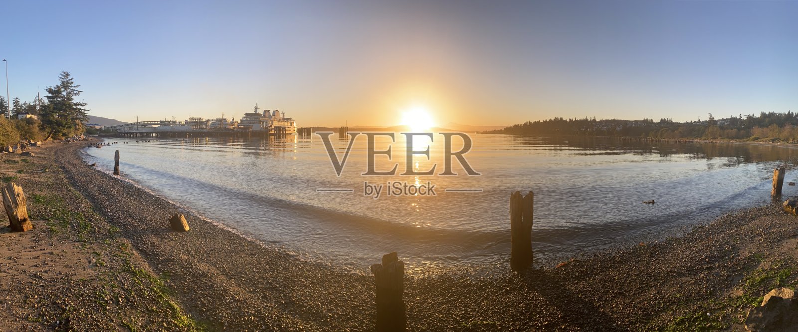 阿纳科特斯港的日出照片摄影图片