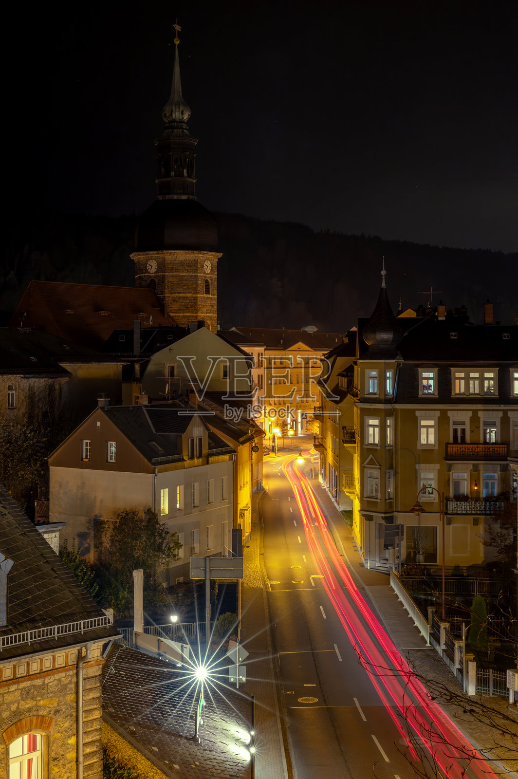巴德沙恩道市中心的夜景照片摄影图片