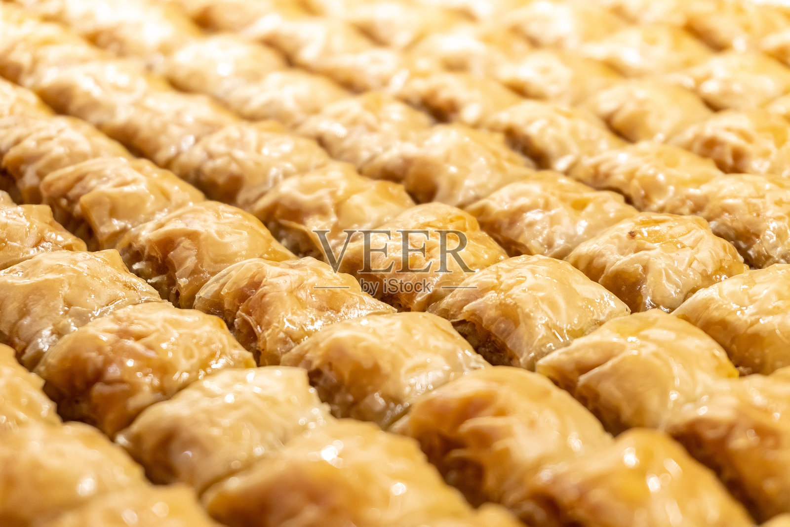 土耳其甜点 - 蜂蜜巴克拉瓦照片摄影图片