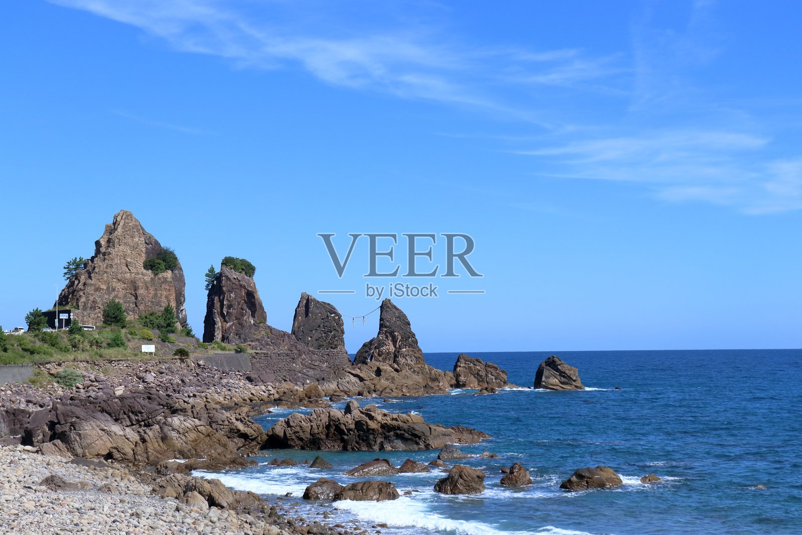 夫妇岩，室户地质公园的岩石 formations（四国，高知县）照片摄影图片