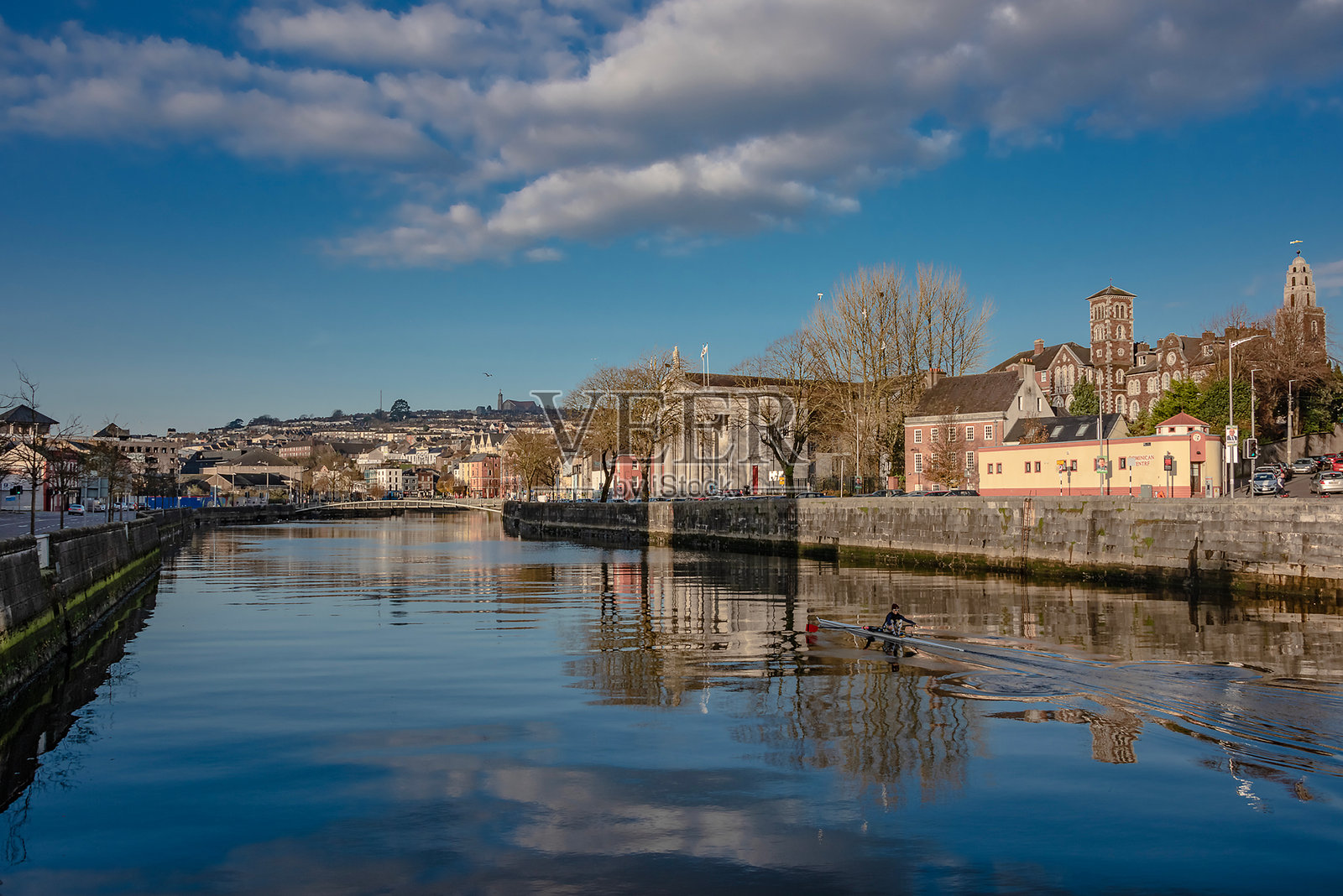 爱尔兰科克市的李河照片摄影图片