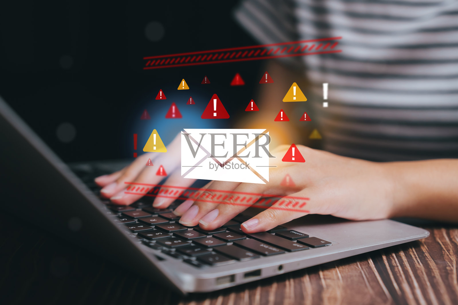 数字通信电子邮件警报通知技术键盘手笔记本电脑警告在线安全照片摄影图片