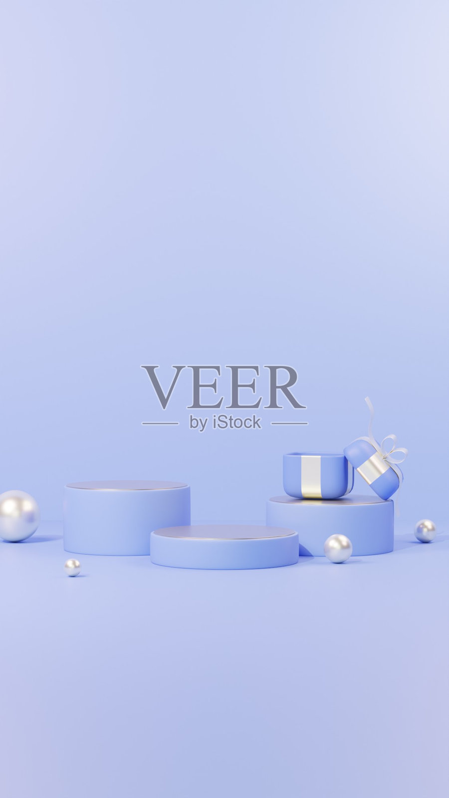 圣诞快乐横幅，配有圆柱形产品展示台，装饰着节日装饰品，迎接假日季节。照片摄影图片