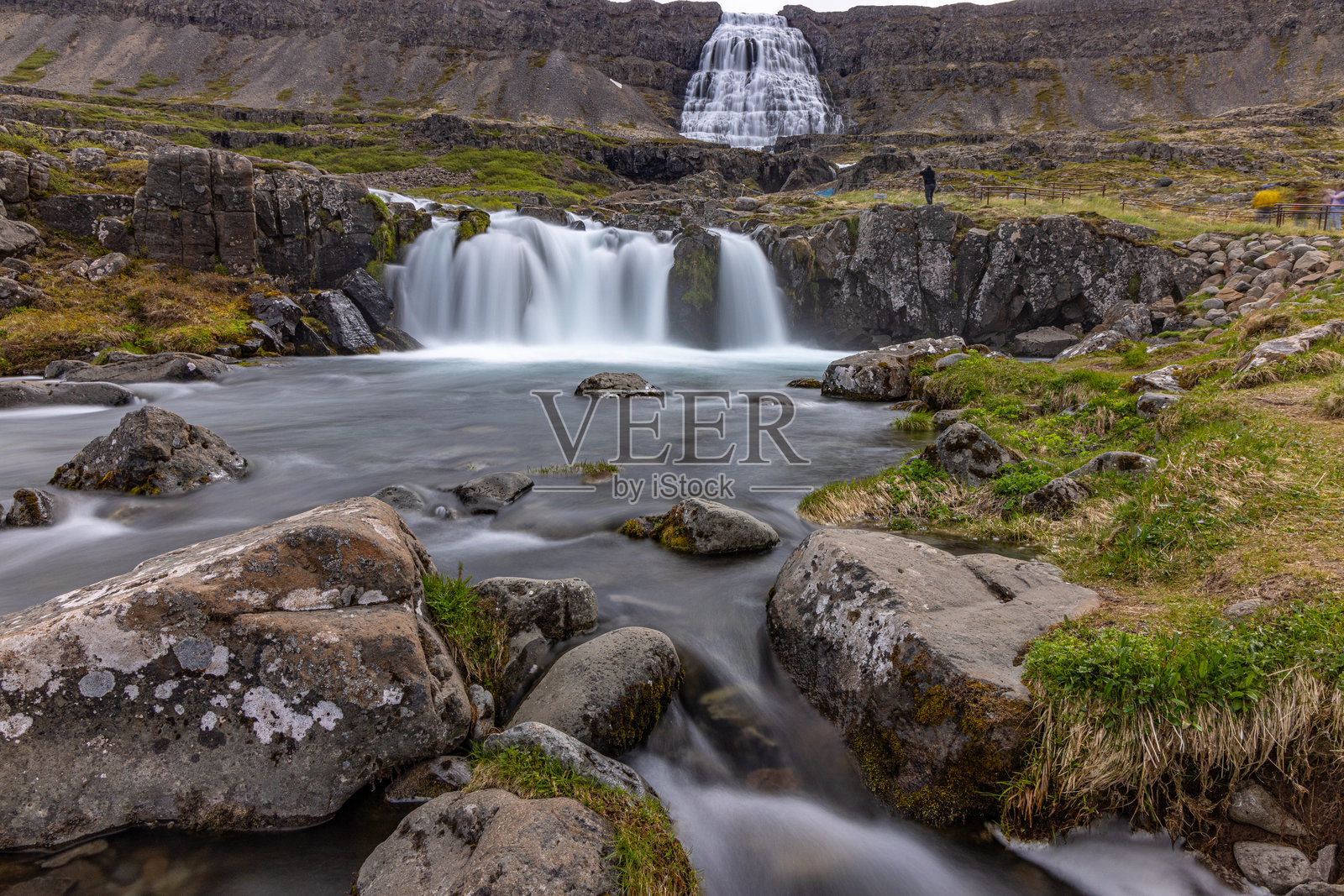 迪南迪瀑布照片摄影图片