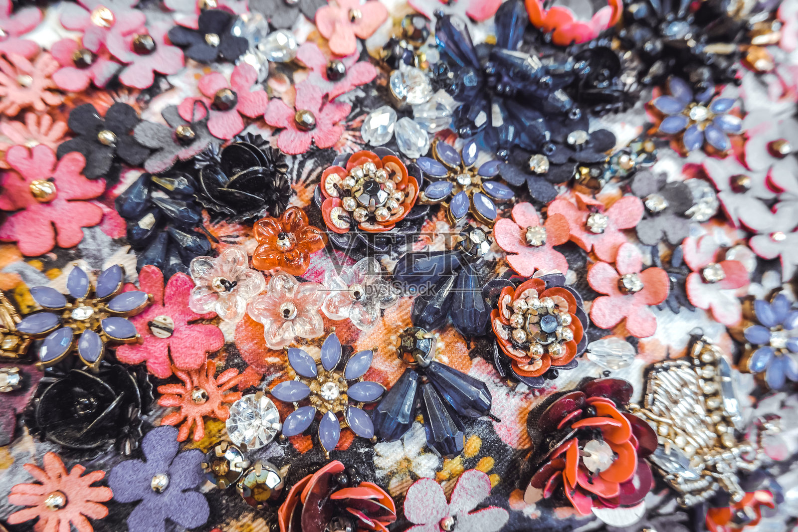 美丽多彩的背景与珠子花朵照片摄影图片