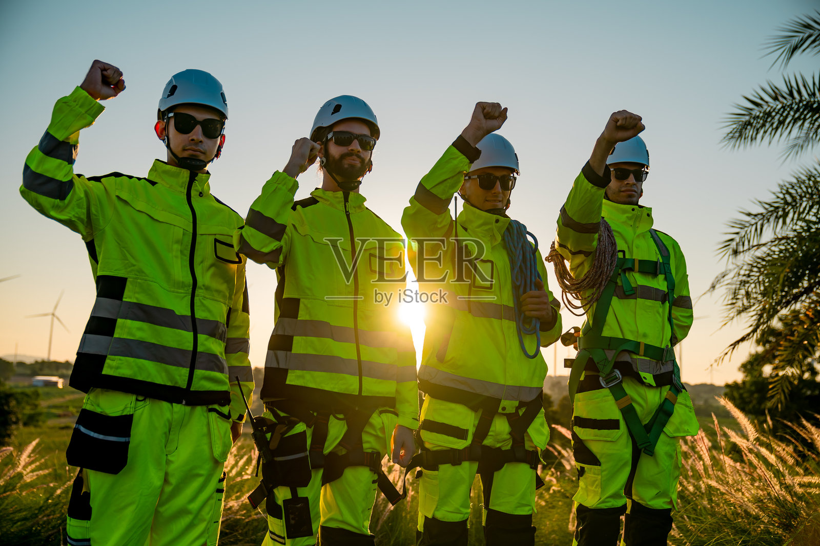 风力发电机工程师。照片摄影图片