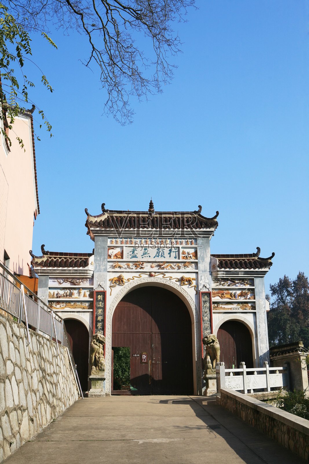 长沙岳麓山国家风景名胜区麓山寺照片摄影图片