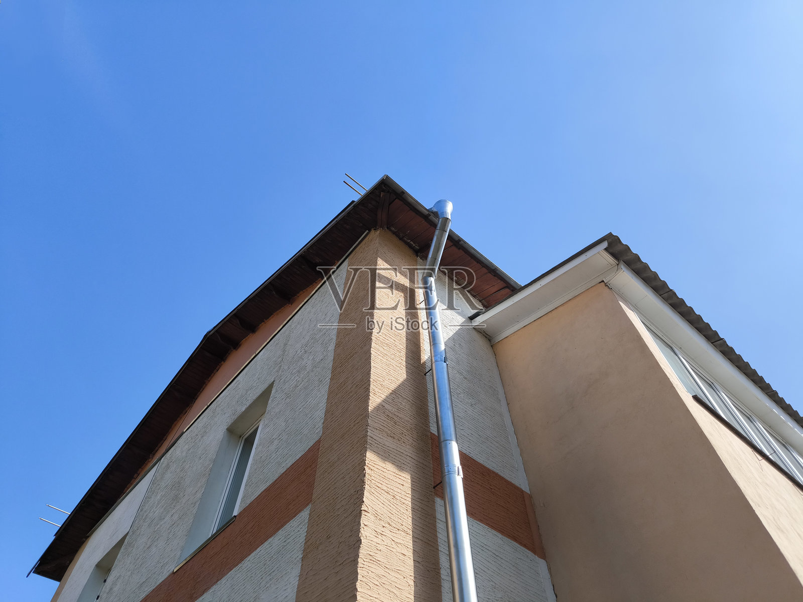 屋顶雨水收集系统照片摄影图片