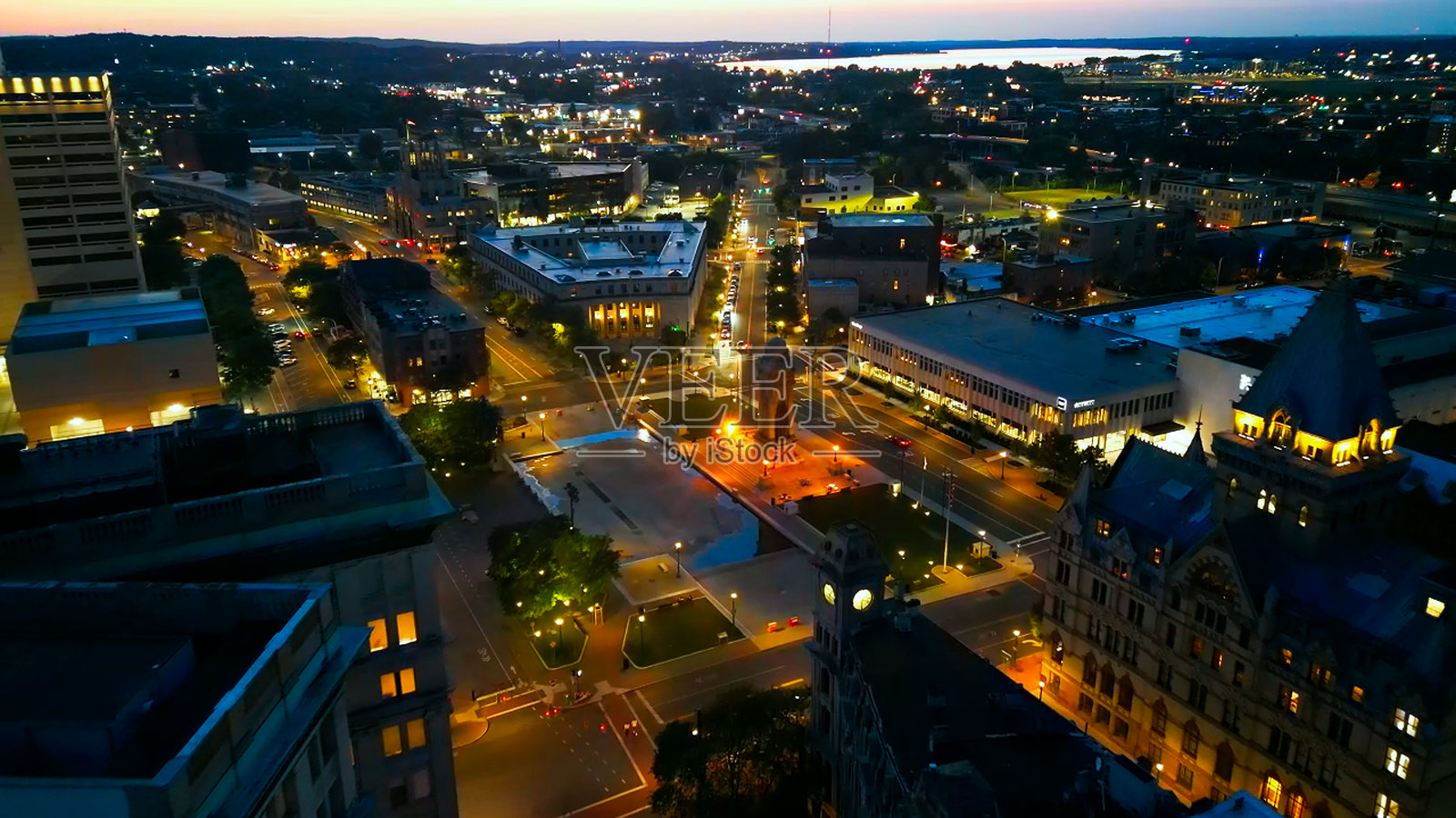 在空中旅行照片摄影图片