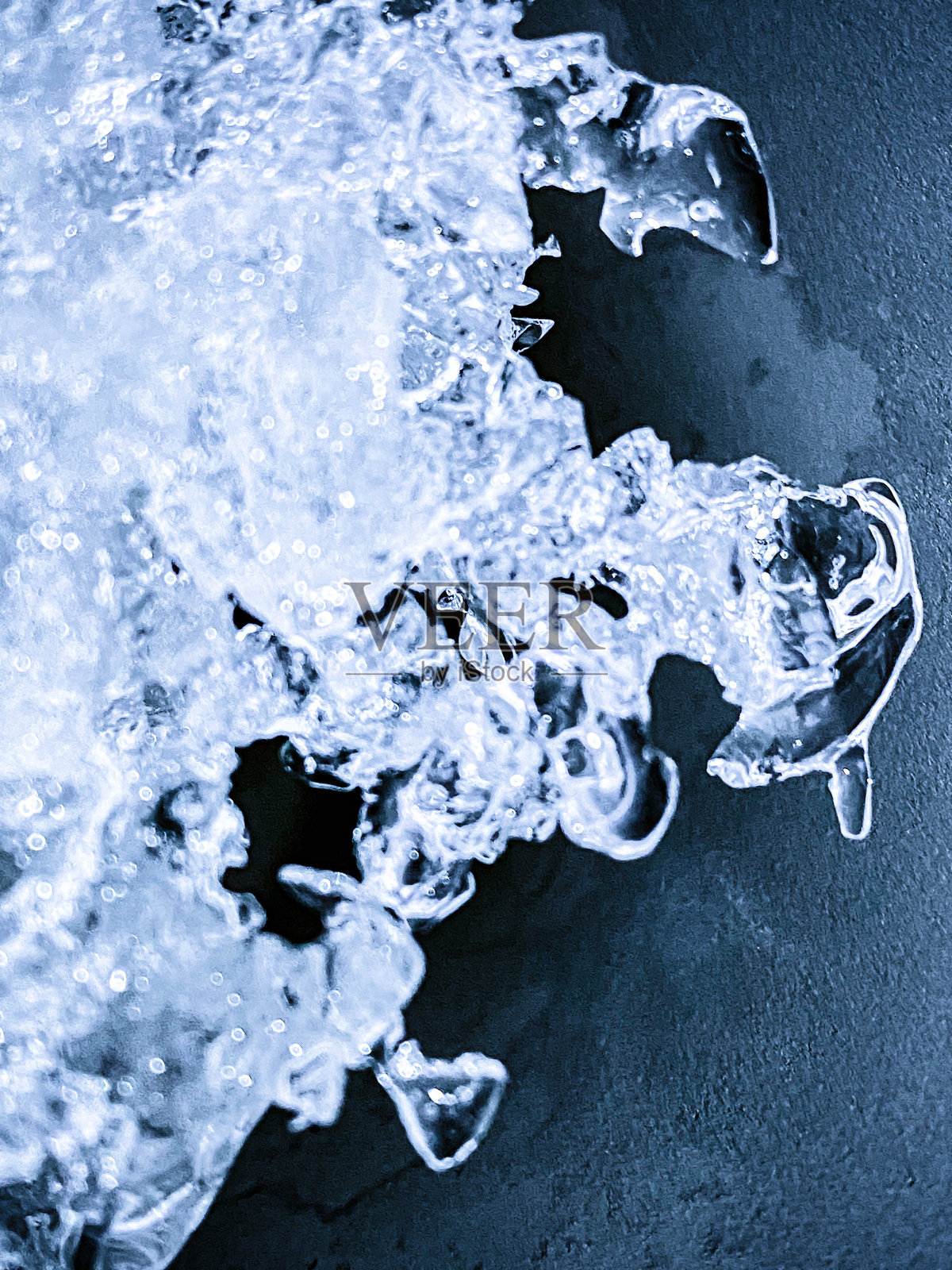 冰块背景，冰块纹理，冰块壁纸，冰块带来清新感，冰块中的水帮助水分刷新你的生活，让你感觉良好。冰饮料用于清凉生意。照片摄影图片