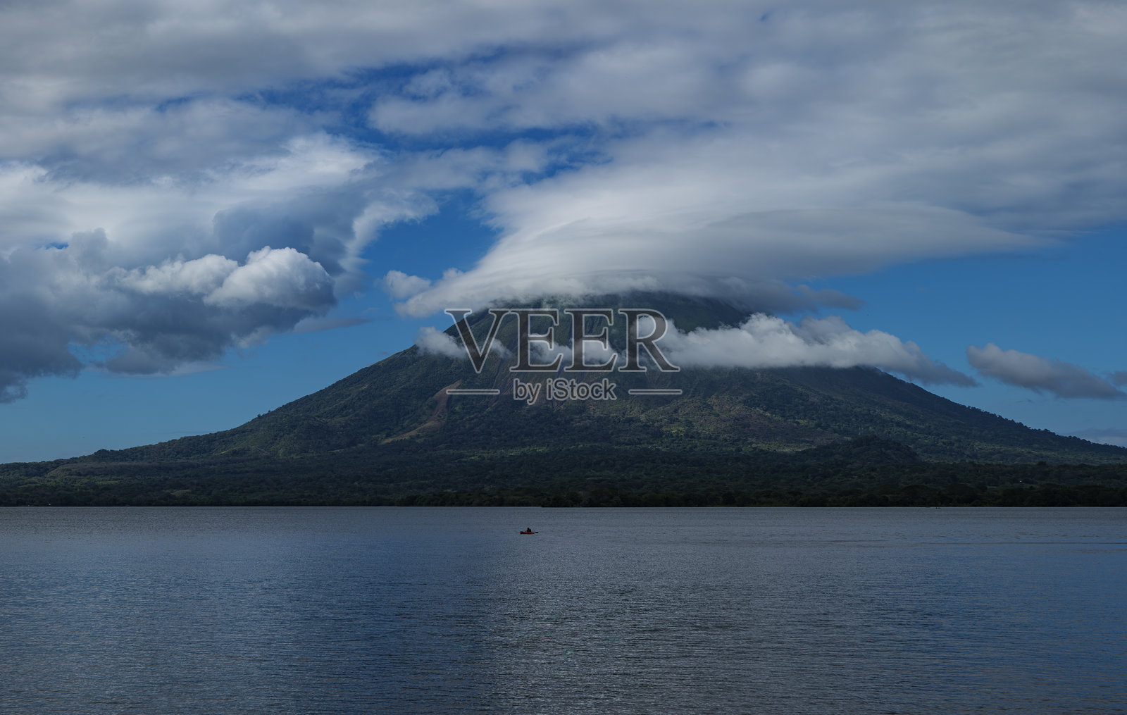 尼加拉瓜奥梅特佩岛。孔塞普西翁照片摄影图片