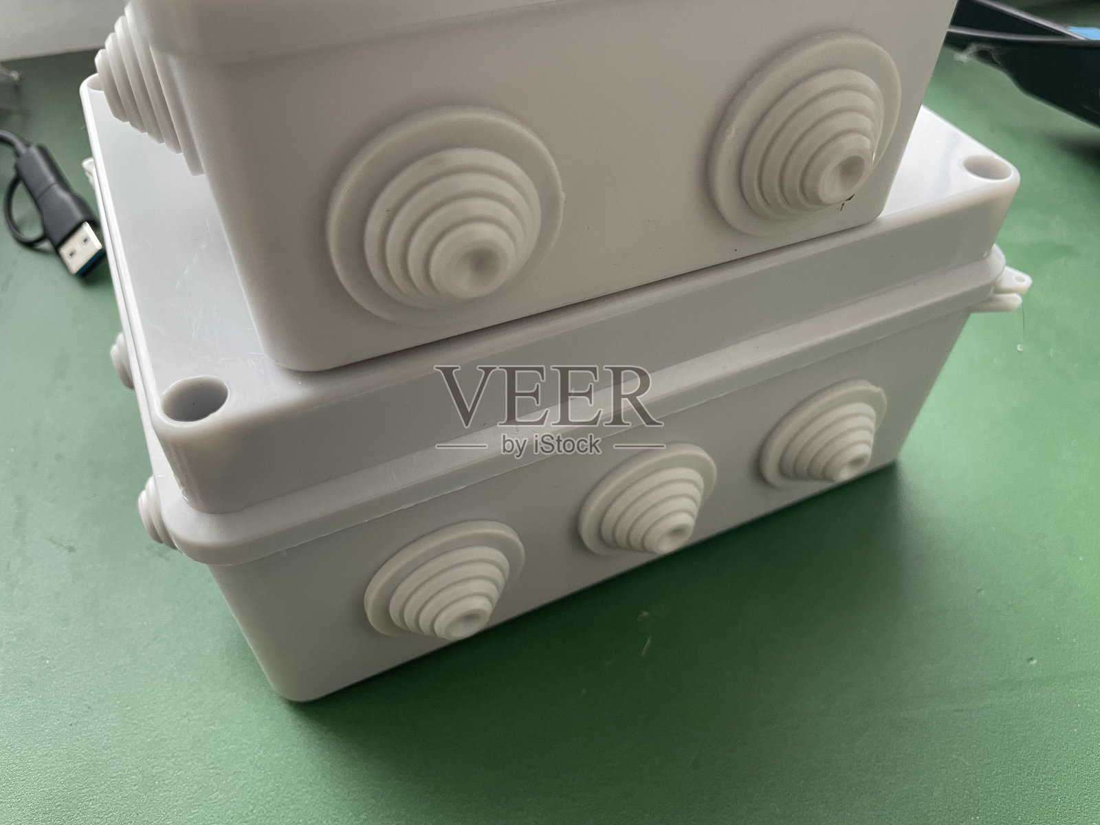 接线盒安装用电气接头照片摄影图片