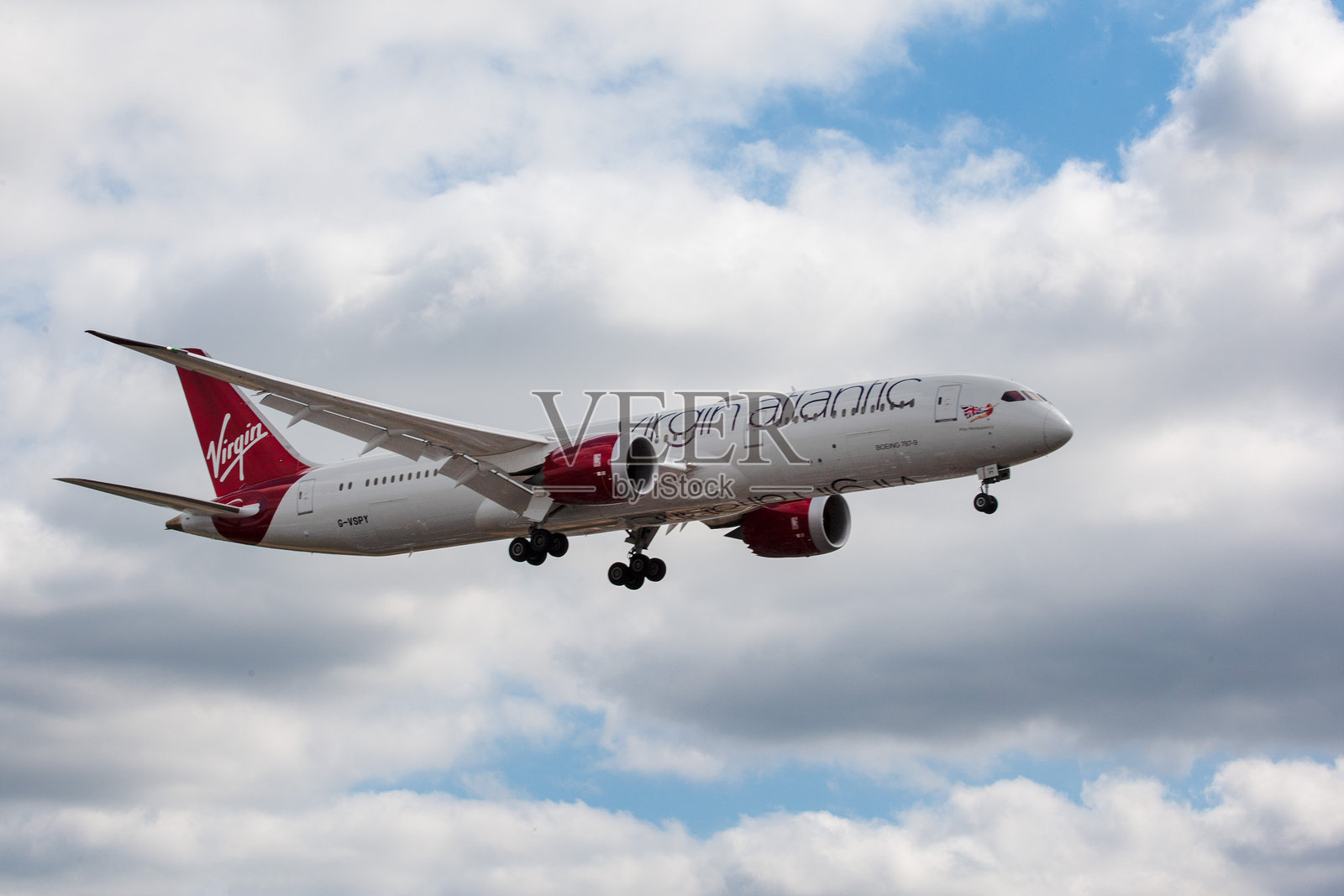 G-VSPY 英国维珍航空波音787-9梦想客机 伦敦希思罗机场 英国 2019年8月21日照片摄影图片