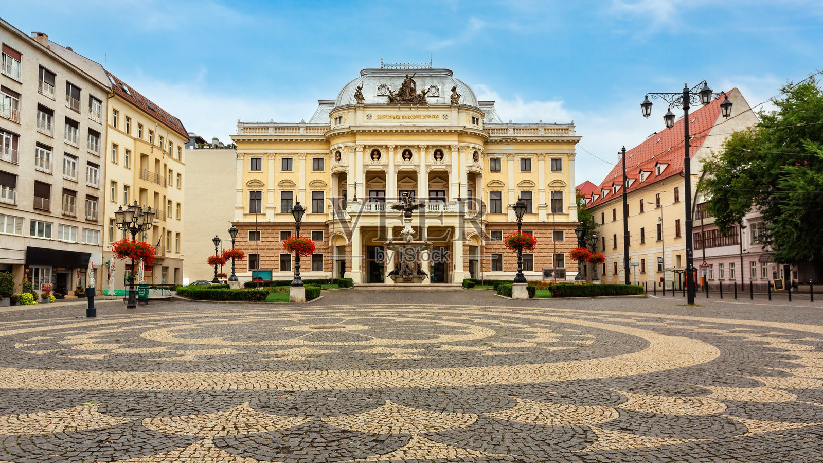 斯洛伐克国家剧院,布达佩斯,斯洛伐克照片摄影图片