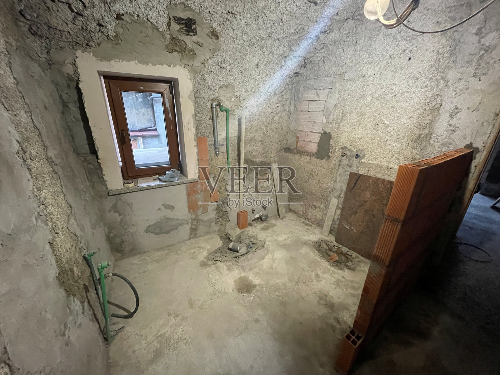 家居装修进行中照片摄影图片