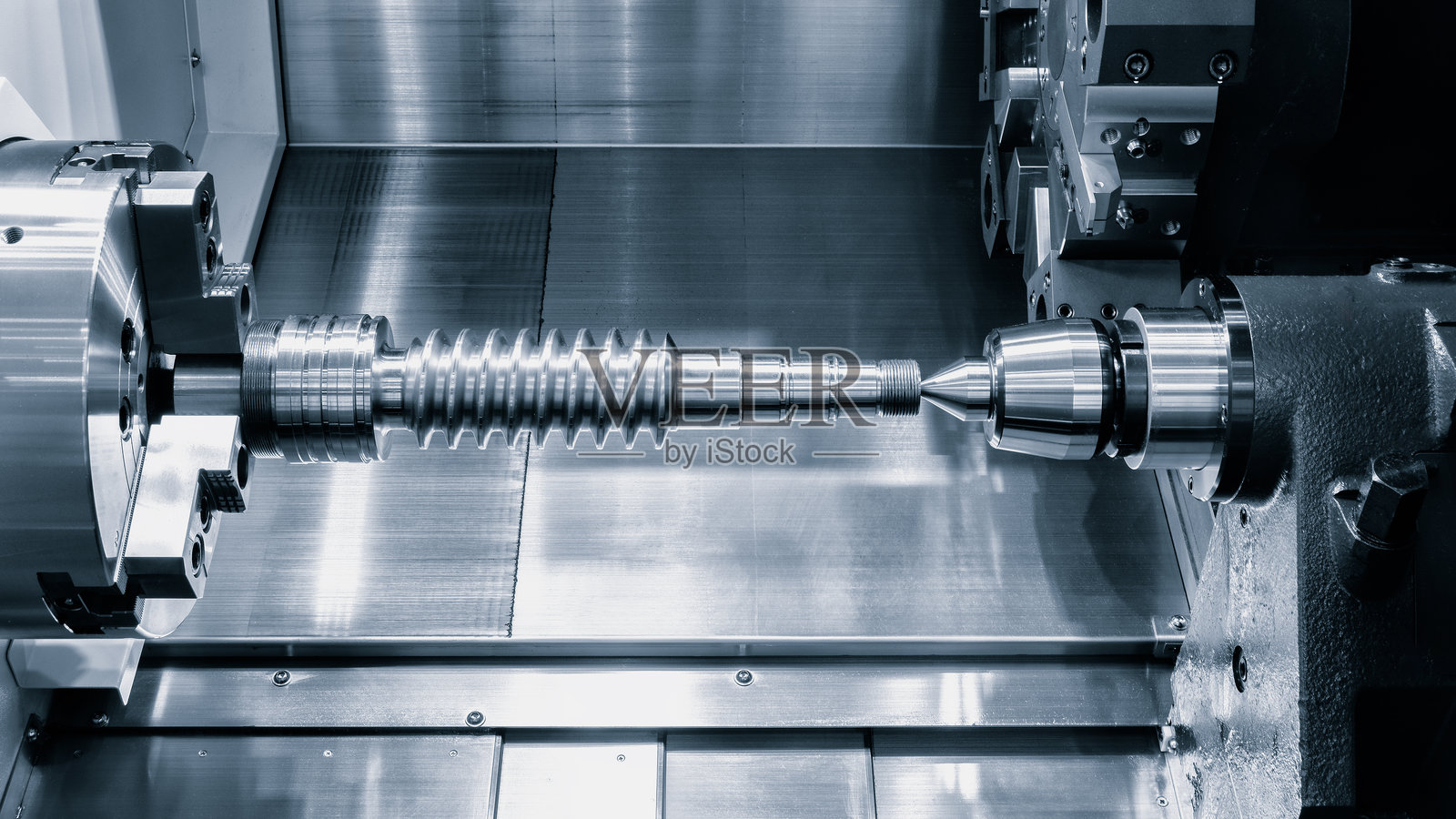 工业概念。制造业数控专业车床机。照片摄影图片