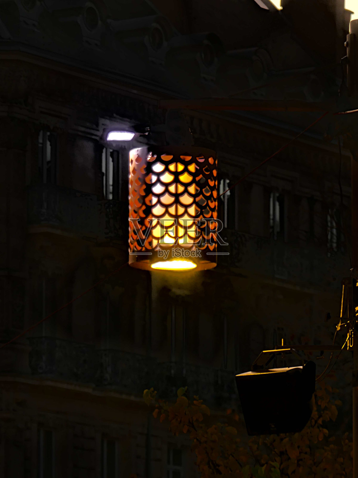 在节庆季节游览这座美丽的城市照片摄影图片