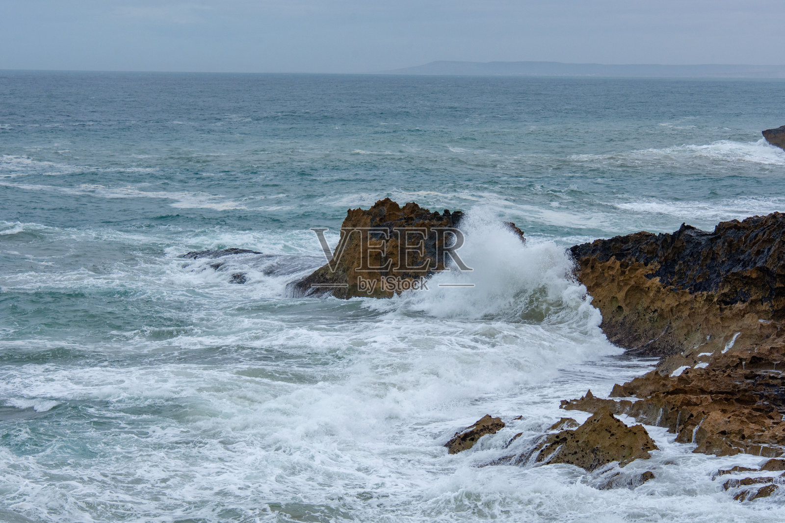 从埃萨乌伊拉市俯瞰大西洋的景色照片摄影图片