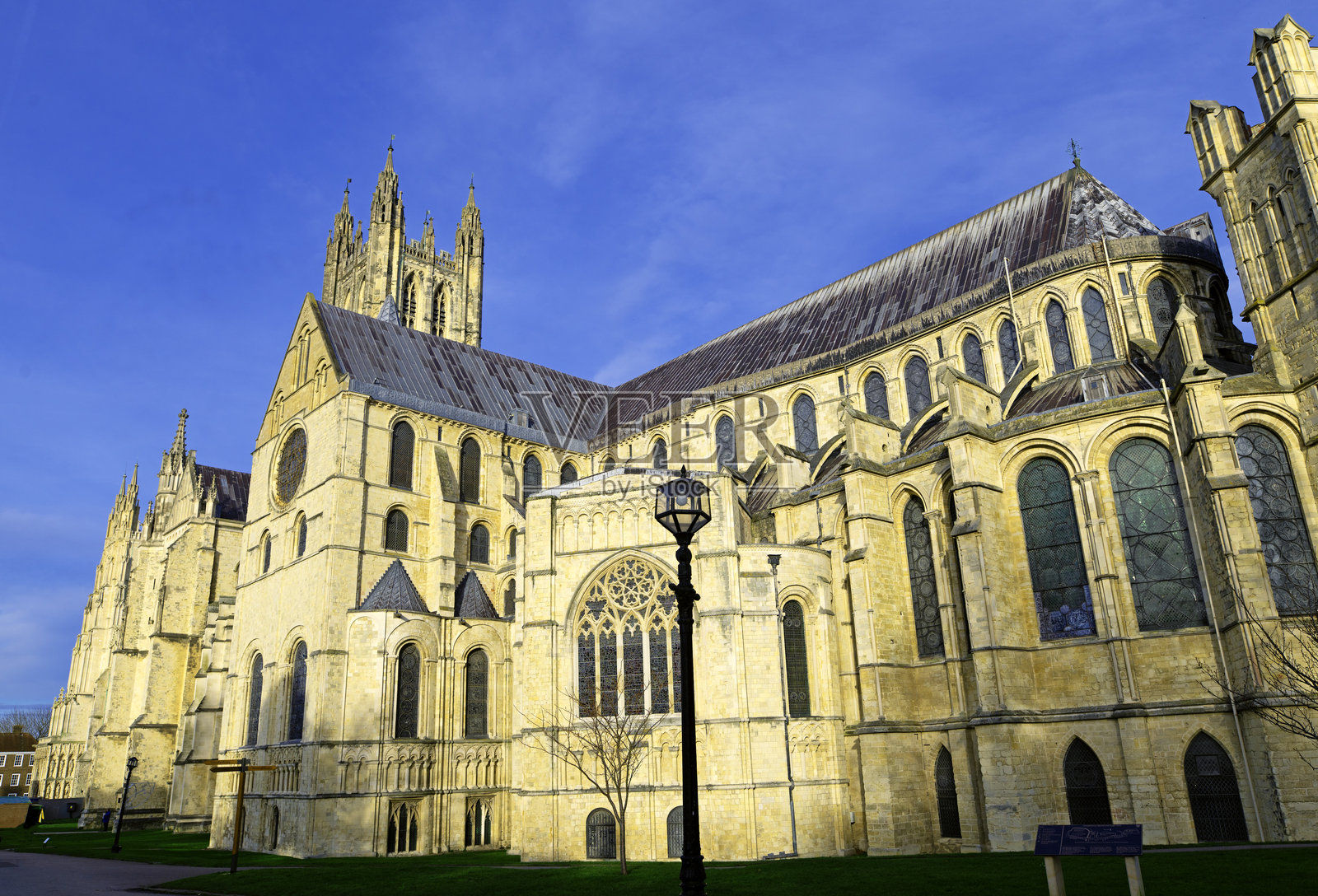 2024年12月的坎特伯雷大教堂。照片摄影图片