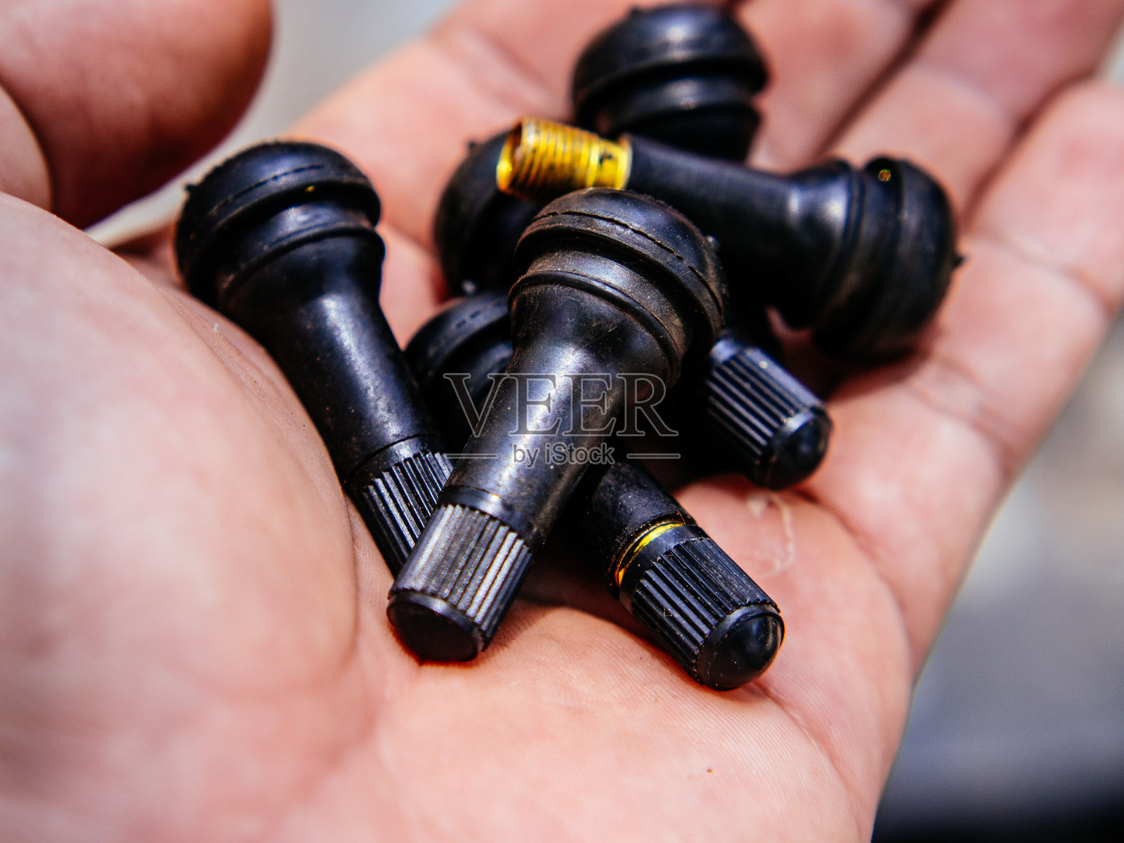 轮胎气嘴照片摄影图片