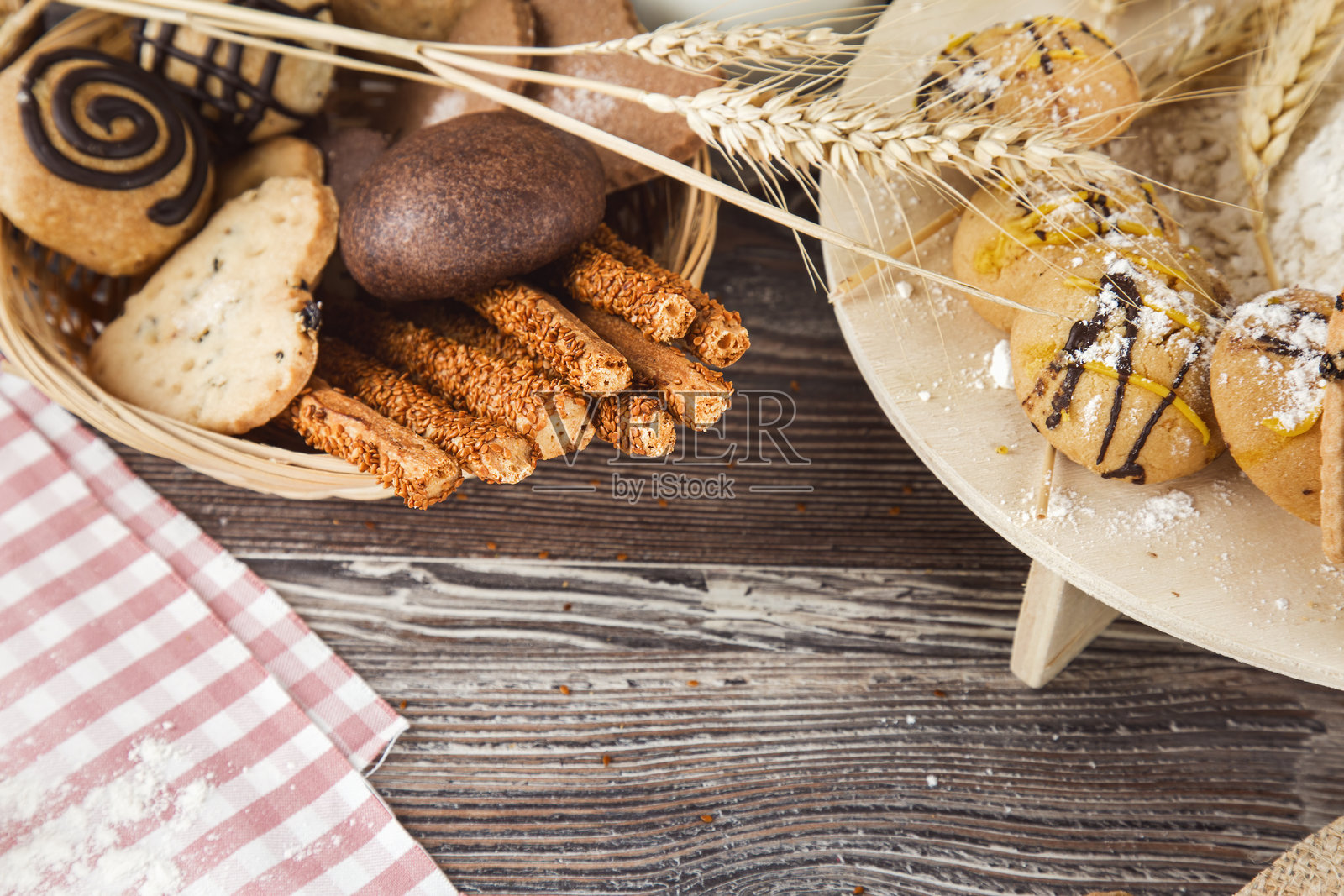 美味的酥脆糖饼干照片摄影图片