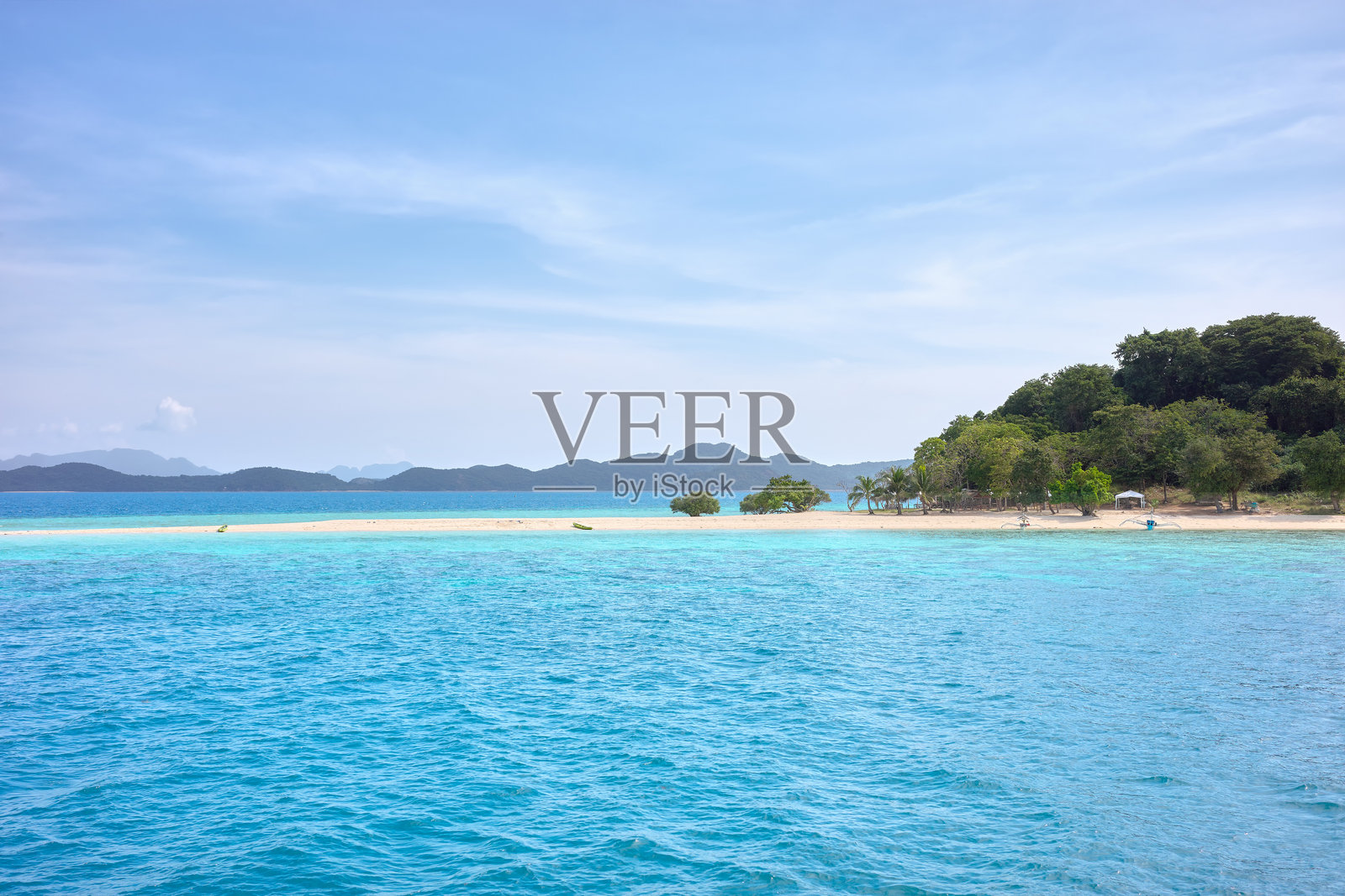 菲律宾的一座美丽热带岛屿。照片摄影图片