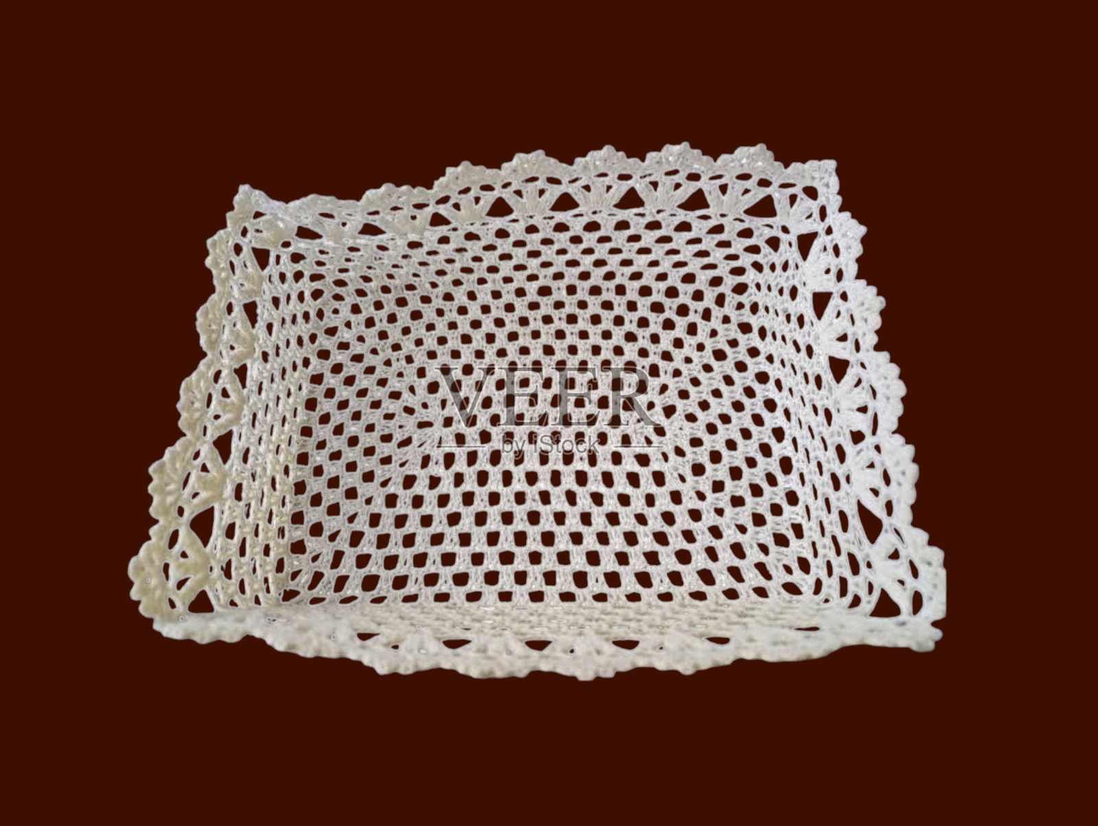 用白色纱线编织的篮子照片摄影图片