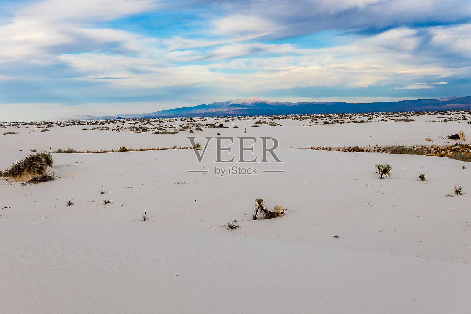 壮观的ホワイトサンズ国家公园。照片摄影图片