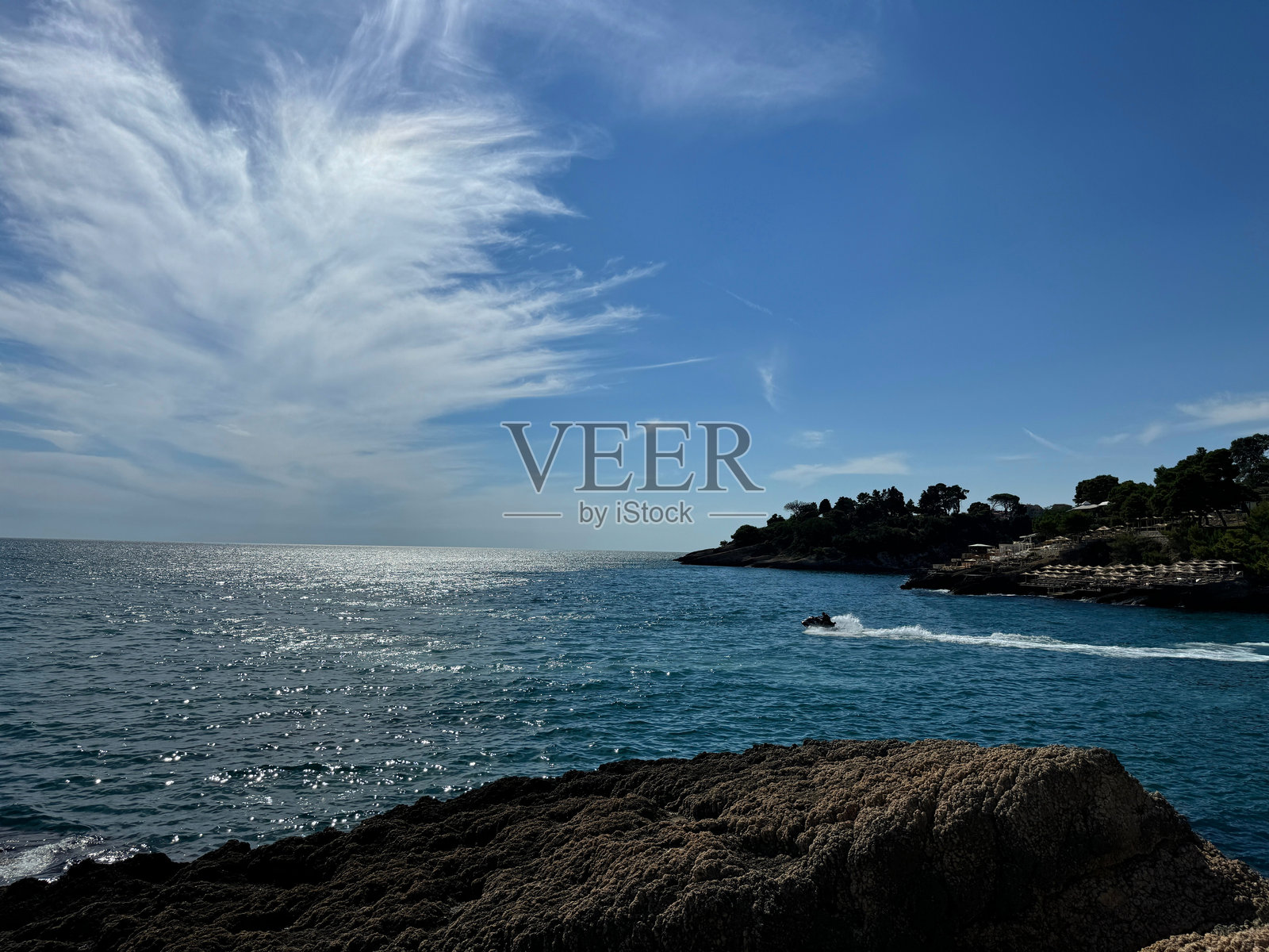 黑山亚得里亚海的夏季海滩照片摄影图片