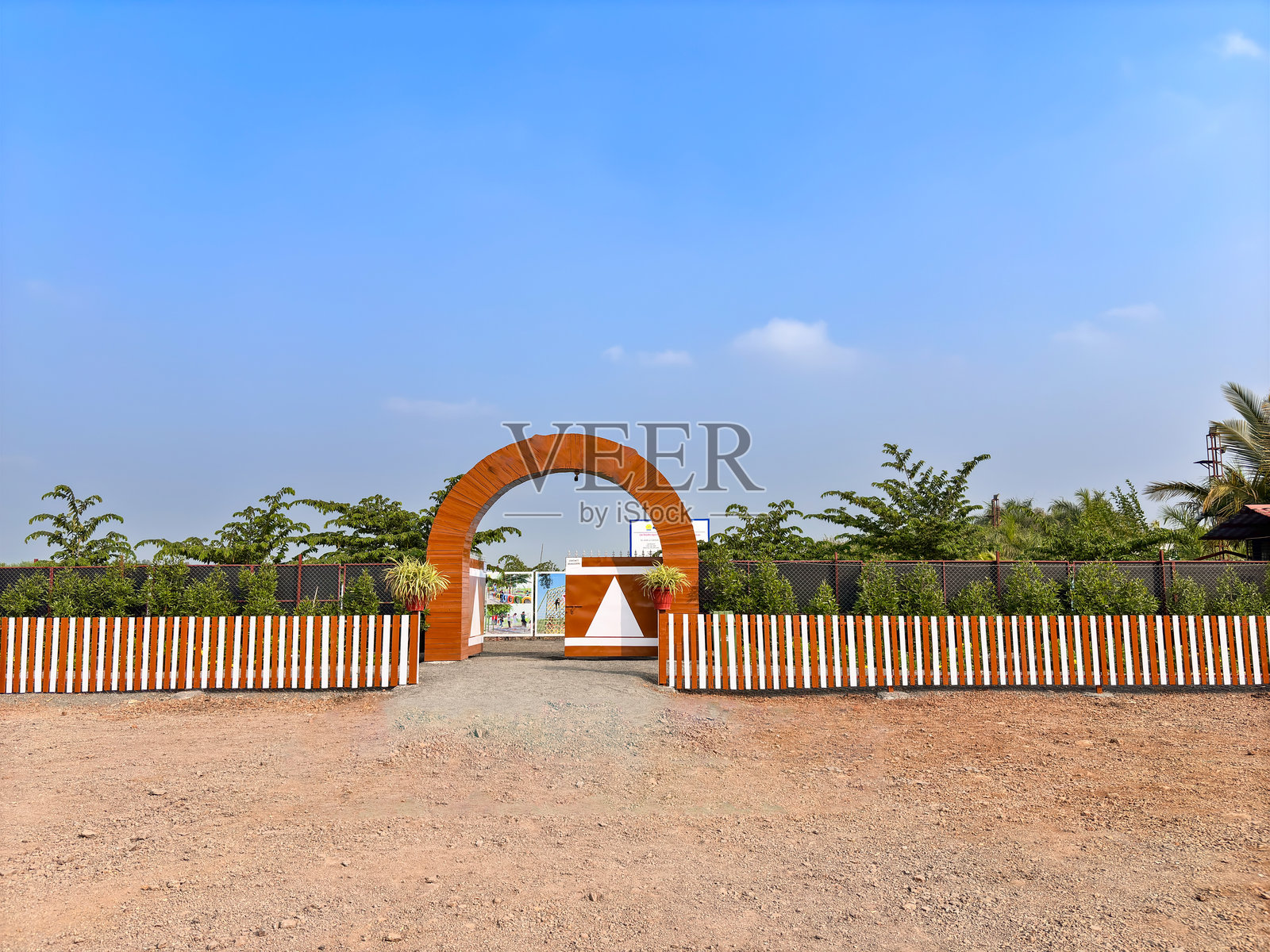 阿罗哈舒斯提农场的入口大门照片摄影图片