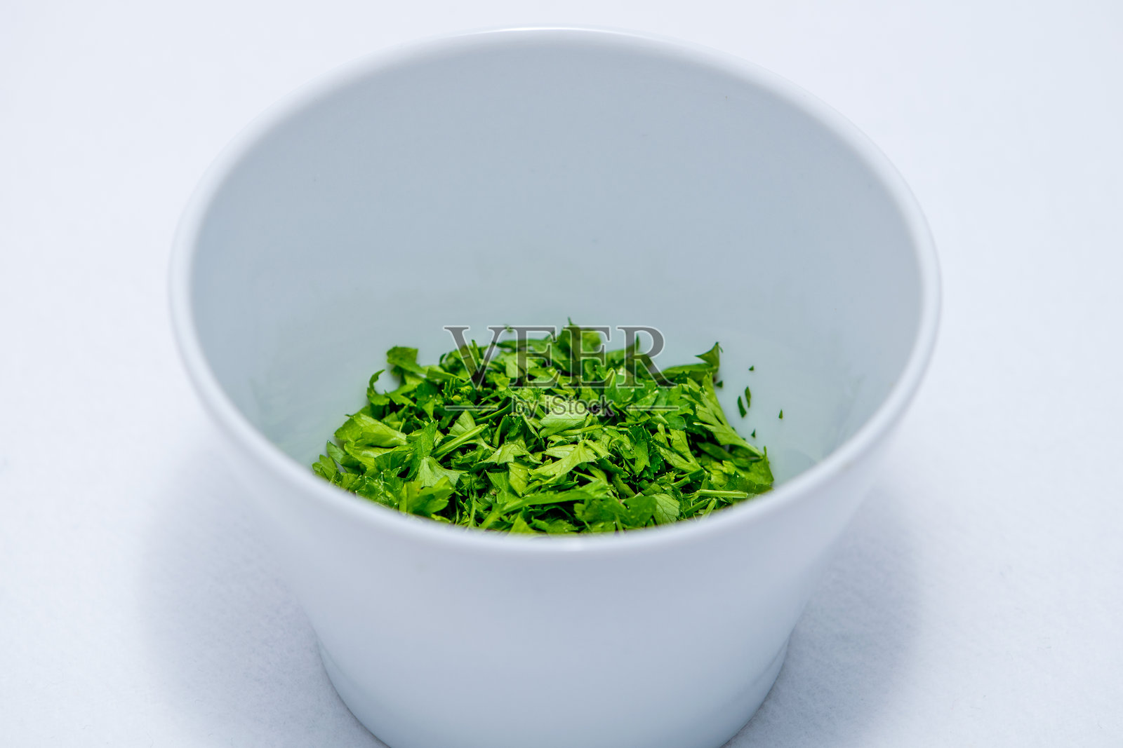 绿色草药孤立在白色背景上照片摄影图片