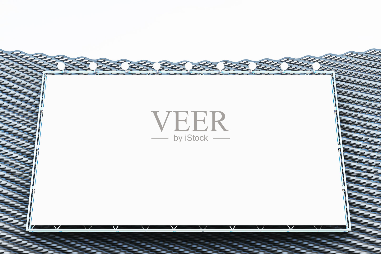 现代金属墙背景上的空白广告牌模型，带有白色边框和灯光装饰，户外广告概念。3D渲染。照片摄影图片