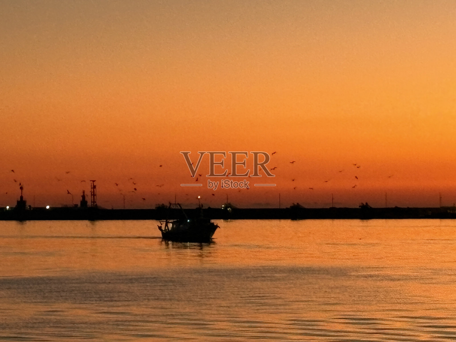 萨勒诺港日落照片摄影图片