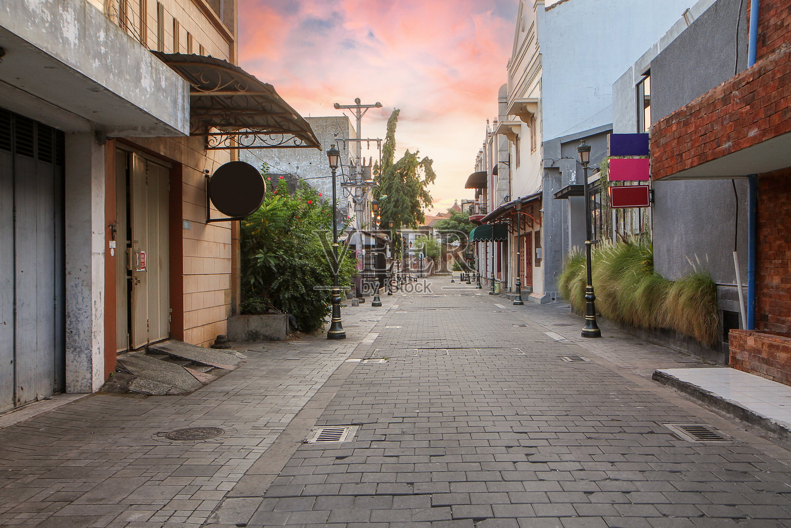 印度尼西亚塞马朗市多样化的街景照片摄影图片
