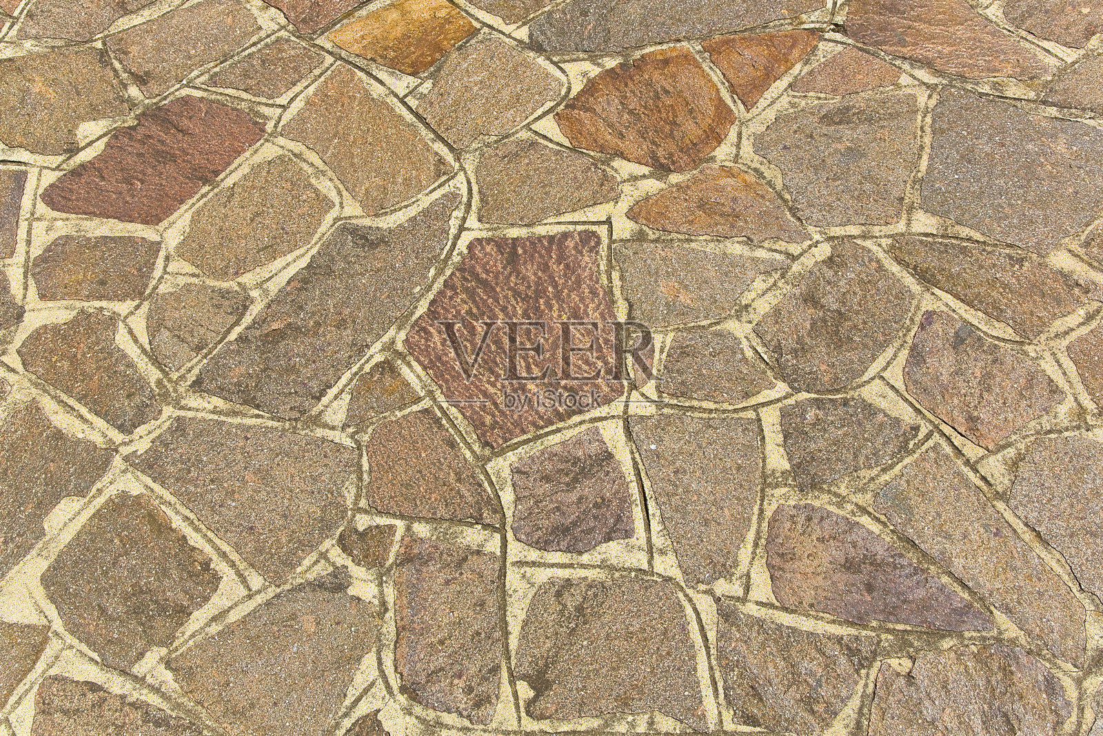 不规则形状的辉绿岩石块铺成的辉绿岩铺路，称为opus incertum，位于步行区内。照片摄影图片