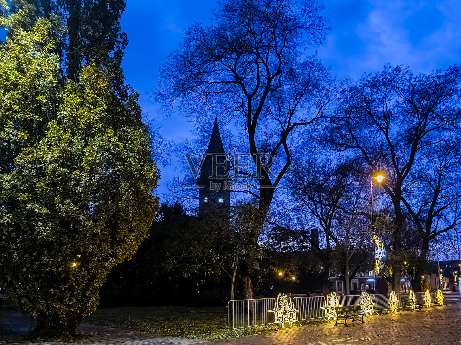 霍德梅佐瓦萨尔赫利市政厅的塔楼照片摄影图片