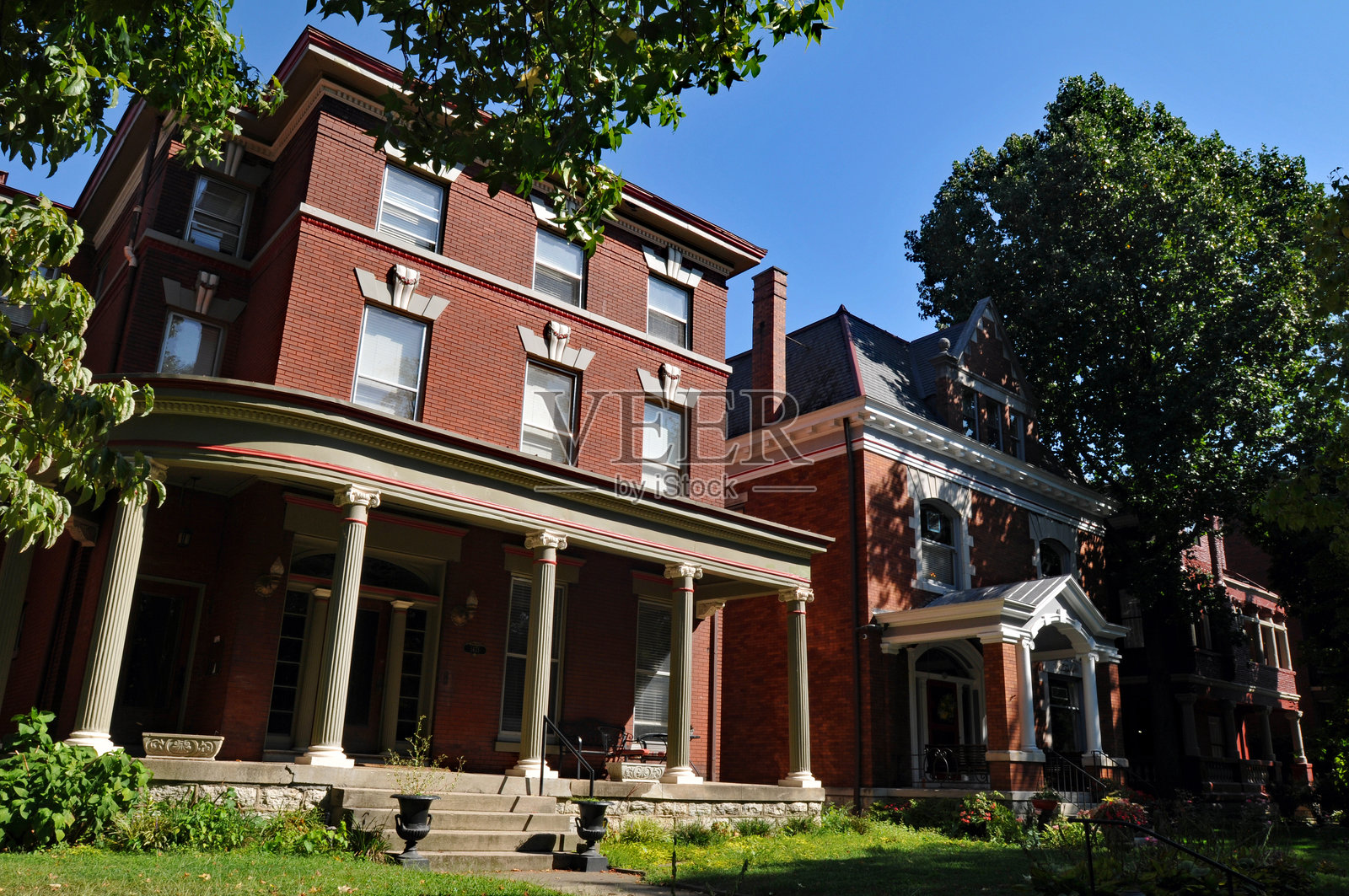 老路易斯维尔圣詹姆斯-贝尔格拉维亚历史区的大型住宅照片摄影图片