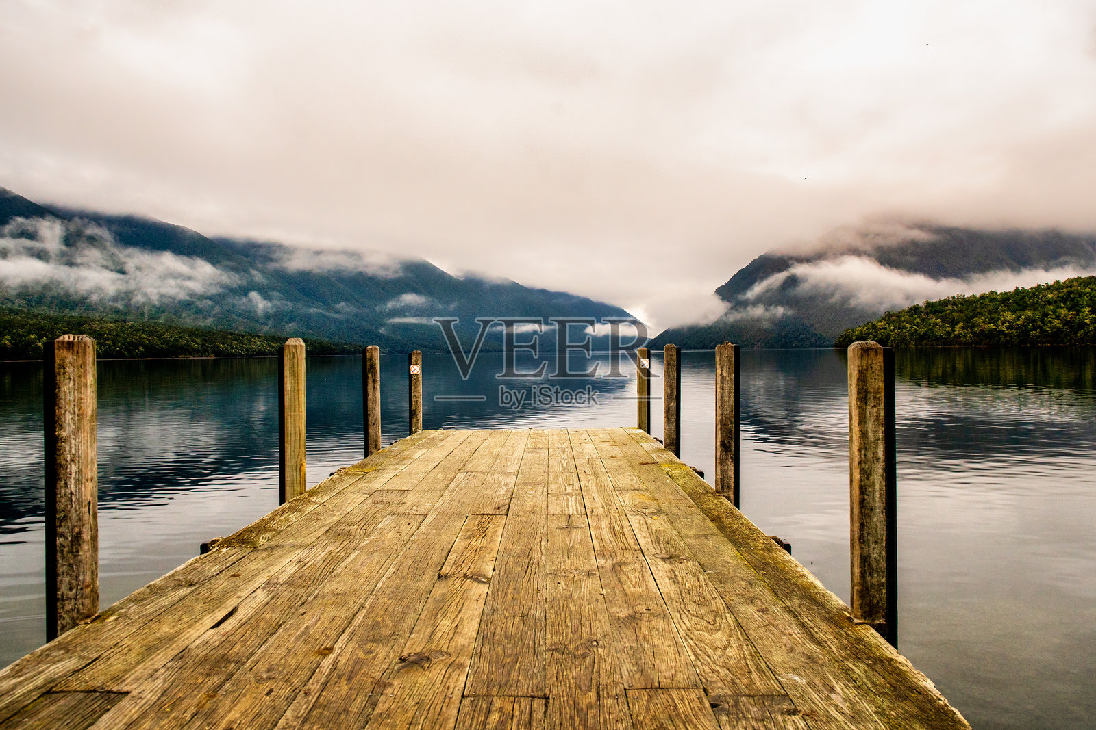 凯尔湾 罗托伊蒂湖 纳尔逊湖区照片摄影图片