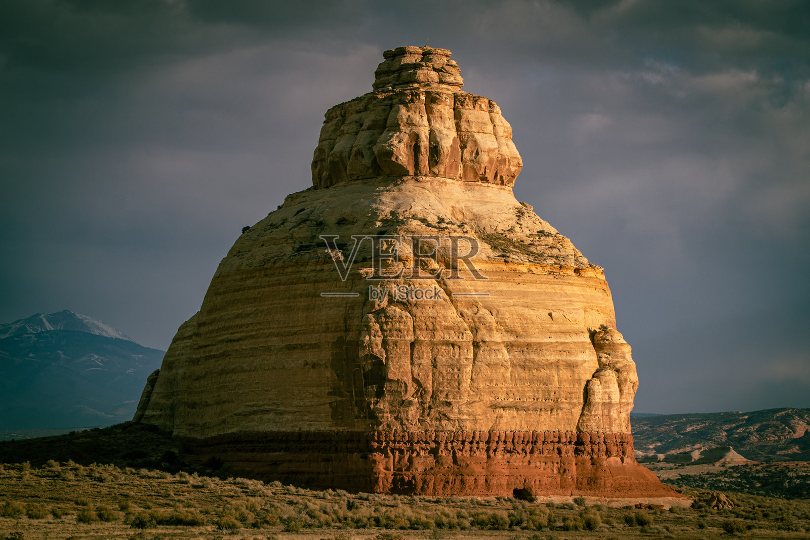 教堂岩石照片摄影图片