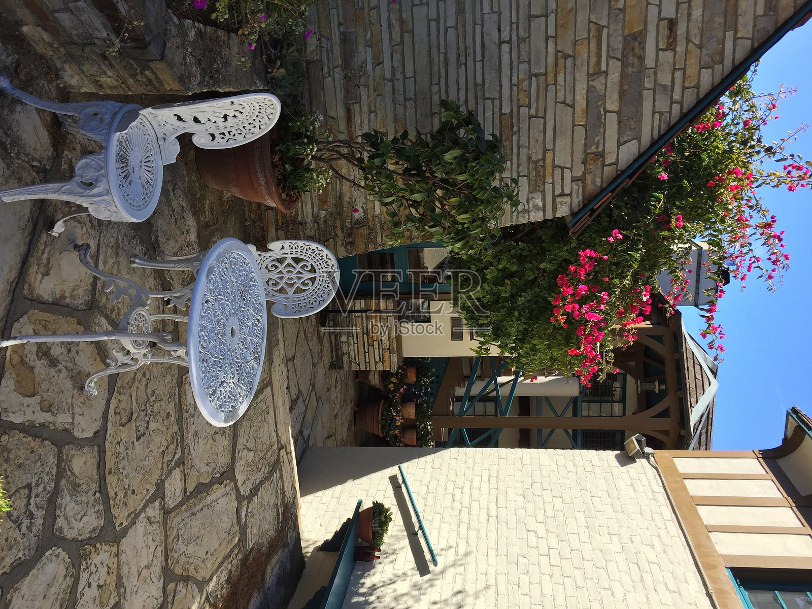 两人桌照片摄影图片