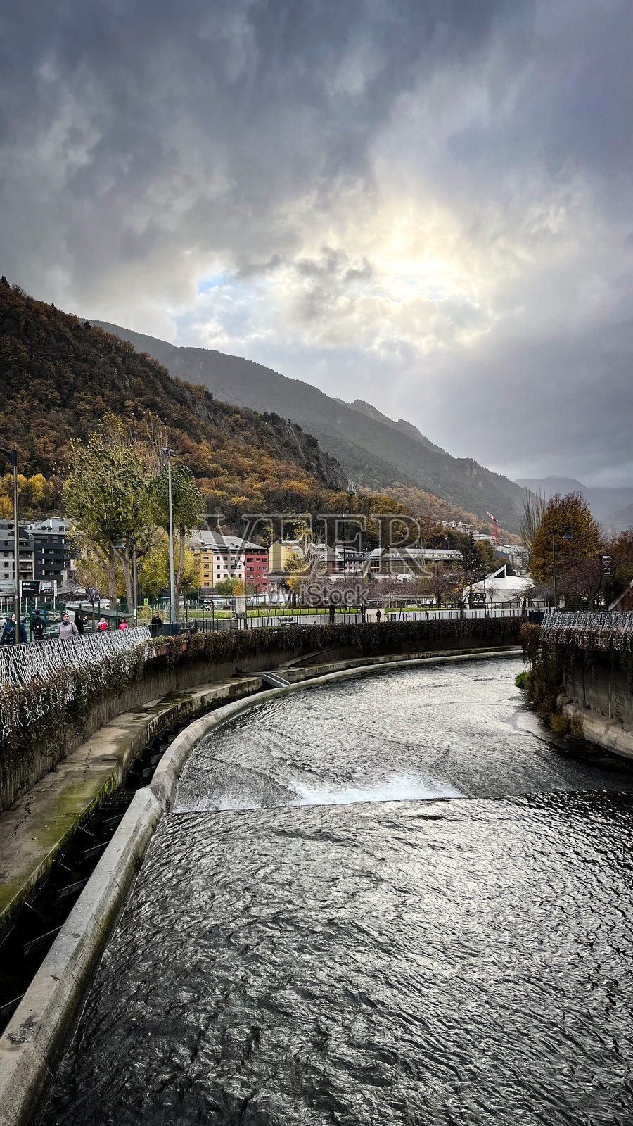 安道尔城照片摄影图片