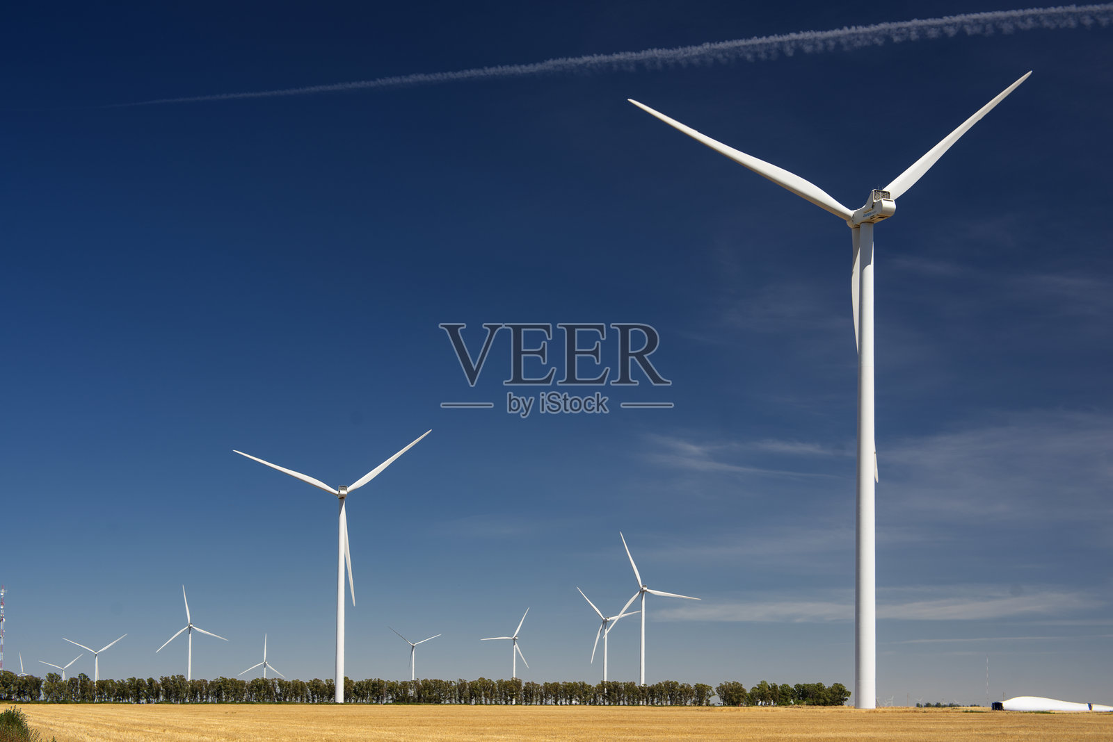 风力发电机照片摄影图片