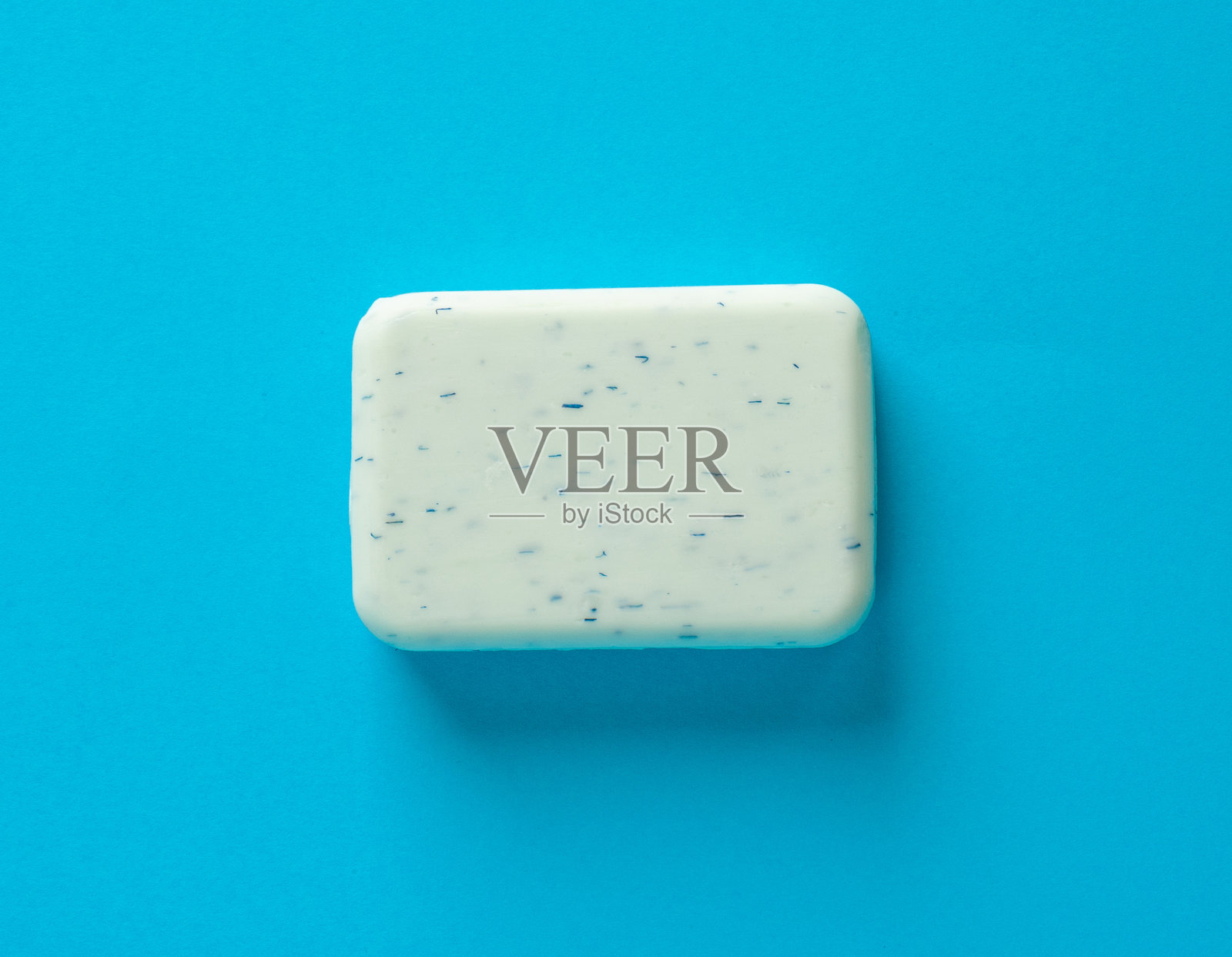 独立的香皂，身体护理化妆品，水果香皂洗涤剂，固体洗发水，甘油皂照片摄影图片