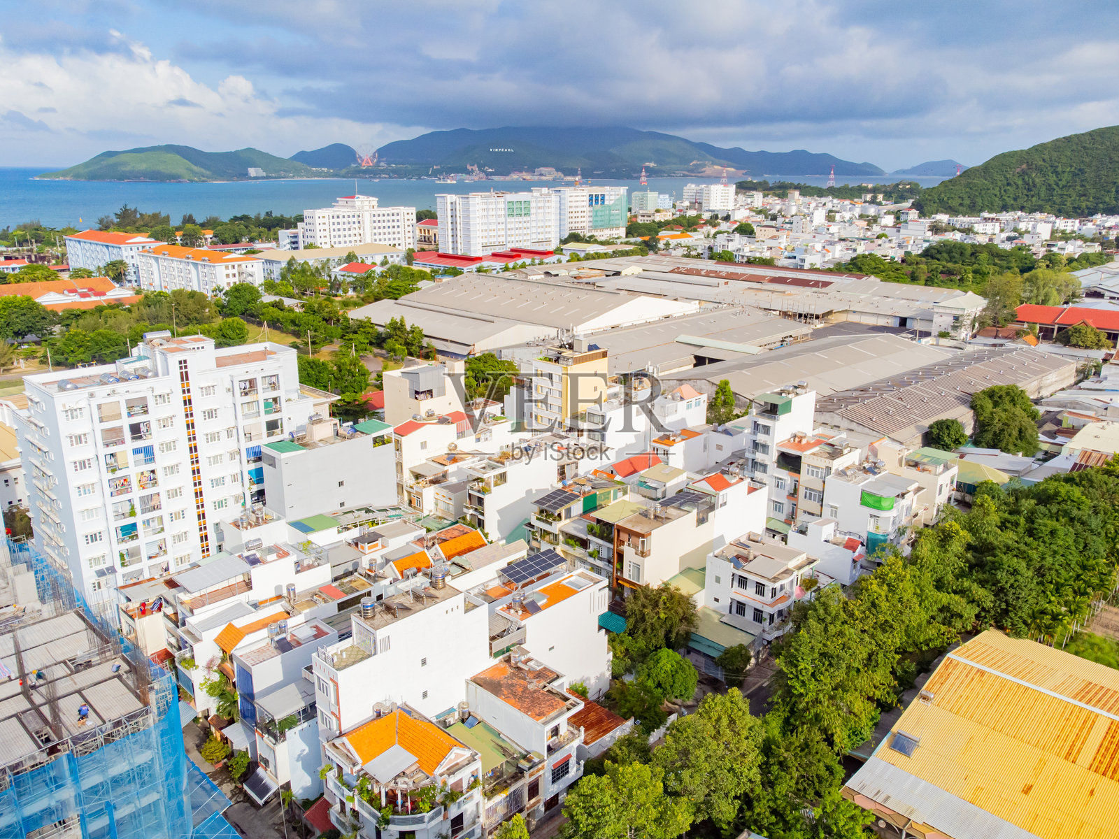 城市景观。照片摄影图片