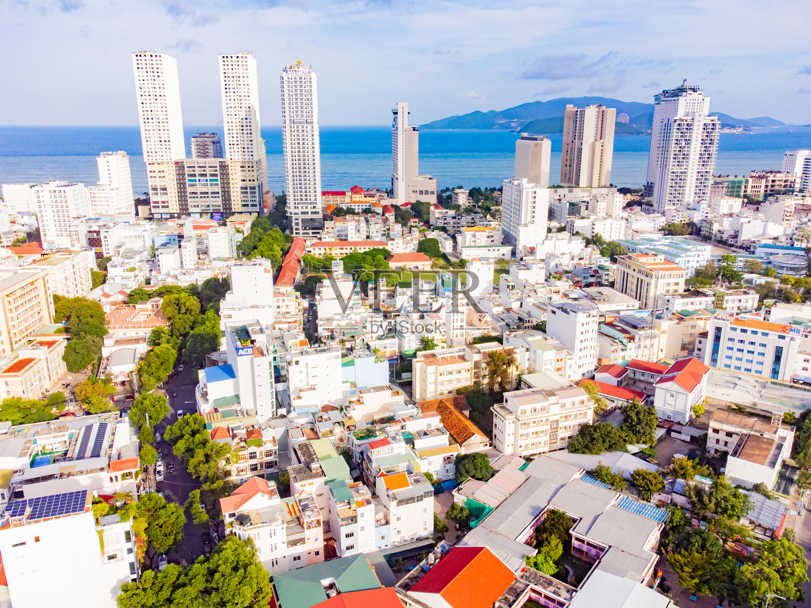 城市景观。照片摄影图片