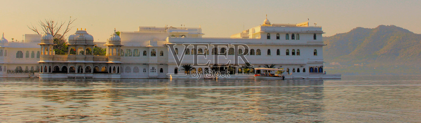 乌代布尔湖宫 - 詹姆斯·邦德电影《八爪女》在这里拍摄照片摄影图片